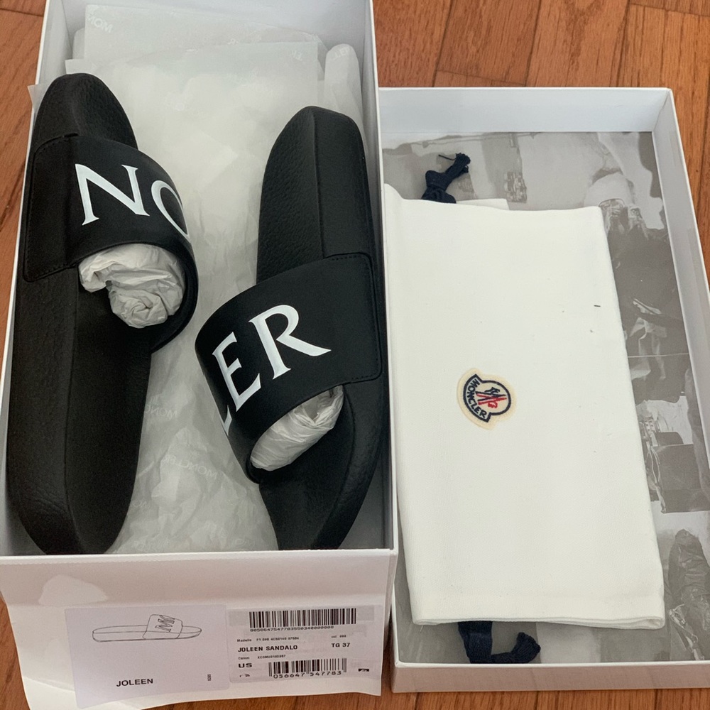 Moncler slides size 37 - Picture 2 of 3